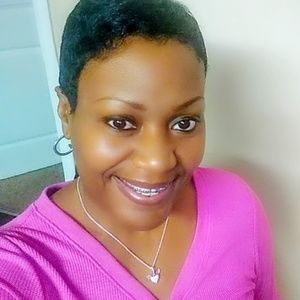 Meet your Posher, Nakia